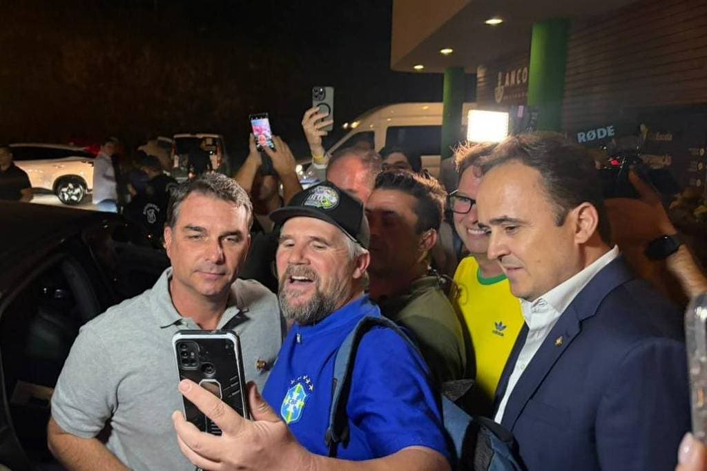 Flávio tenta descolar Ciro Nogueira de eleição e diz não poder responder por atos de quem tem proximidade